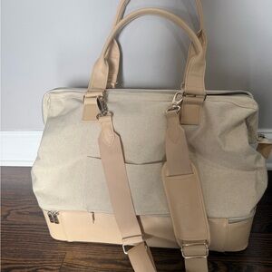BEIS The Weekender Large Bag in Beige